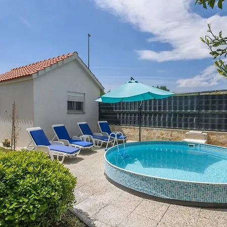 New With Pool And Jacuzzi Only For Kastela