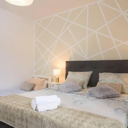 Apartment New With Pool And Jacuzzi Only For *