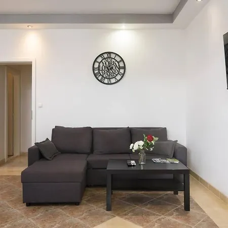 New With Pool And Jacuzzi Only For Appartement Kaštela