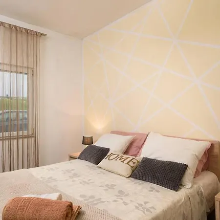 New With Pool And Jacuzzi Only For Appartement Kaštela